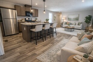 38124 Ducharme Dr in Clinton Township, MI - Building Photo