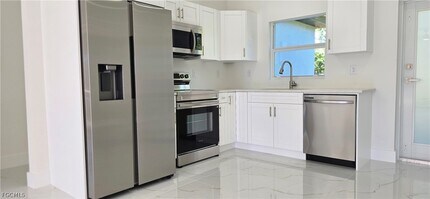 5218 29th St SW in Lehigh Acres, FL - Building Photo - Building Photo