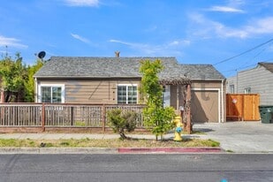 541 4th Ave in San Bruno, CA - Building Photo