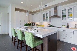 12698 Sandhill Ln in Los Angeles, CA - Building Photo - Building Photo