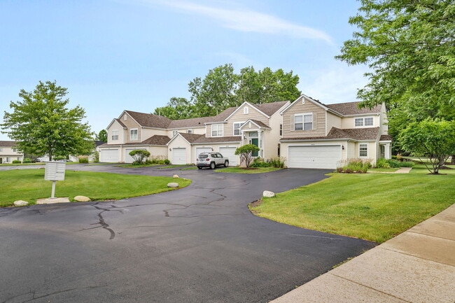 property at 3605 Forestview Dr