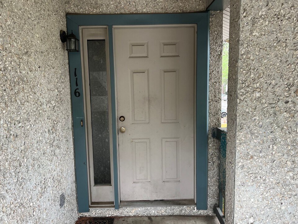 910 Brett Dr in Hinesville, GA - Building Photo