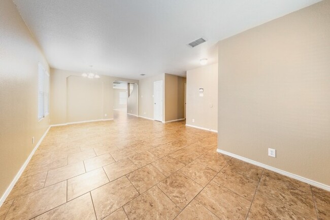 11746 Silver Prairie in San Antonio, TX - Building Photo - Building Photo