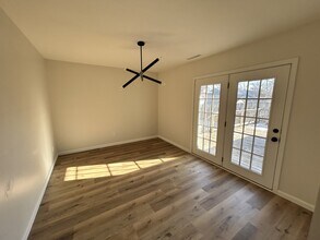 806 Stratford Dr in Champaign, IL - Building Photo - Building Photo