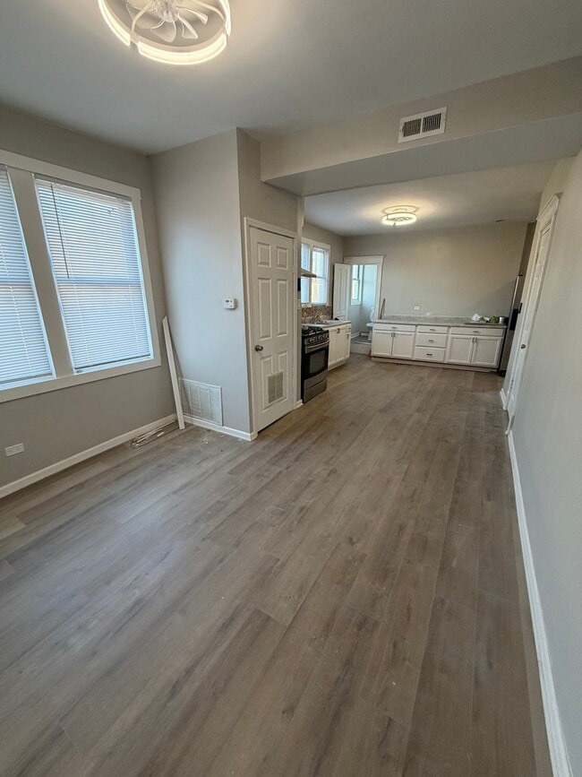 4500 S Wood St in Chicago, IL - Building Photo - Building Photo