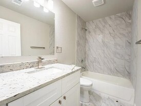 1032 Springview Ln in Mabank, TX - Building Photo