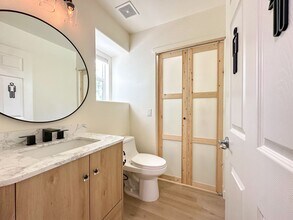 5875 N Biscay St in Denver, CO - Building Photo - Building Photo