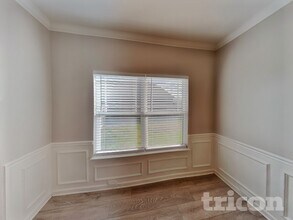 2043 Shafer Dr in Murfreesboro, TN - Foto de edificio - Building Photo