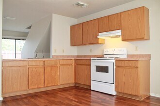 7955 Ruby Meadow in San Antonio, TX - Building Photo - Building Photo