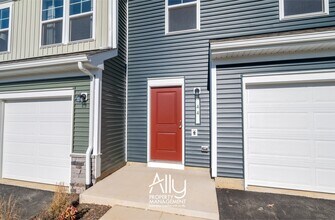 44 Sophie Kathryn Dr in Barboursville, VA - Building Photo - Building Photo