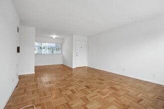 303 California Ave in Santa Monica, CA - Building Photo - Building Photo