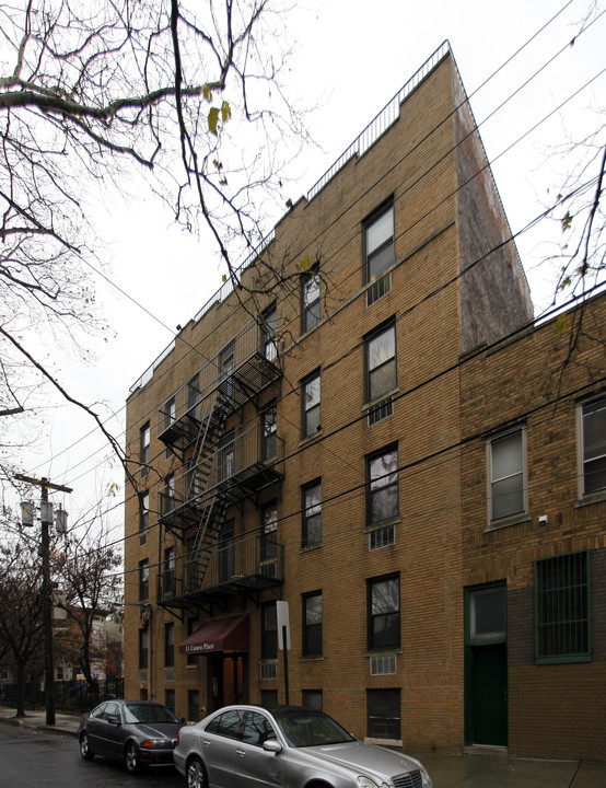 11 CUNEO Pl in Jersey City, NJ - Building Photo