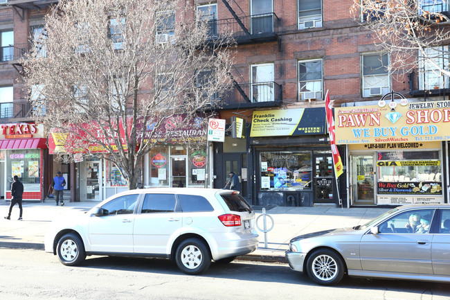 473-475 Malcolm X Blvd in New York, NY - Foto de edificio - Building Photo