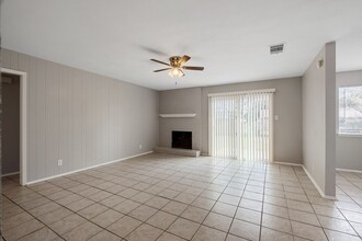 815 Pack Saddle Pass in Round Rock, TX - Building Photo - Building Photo