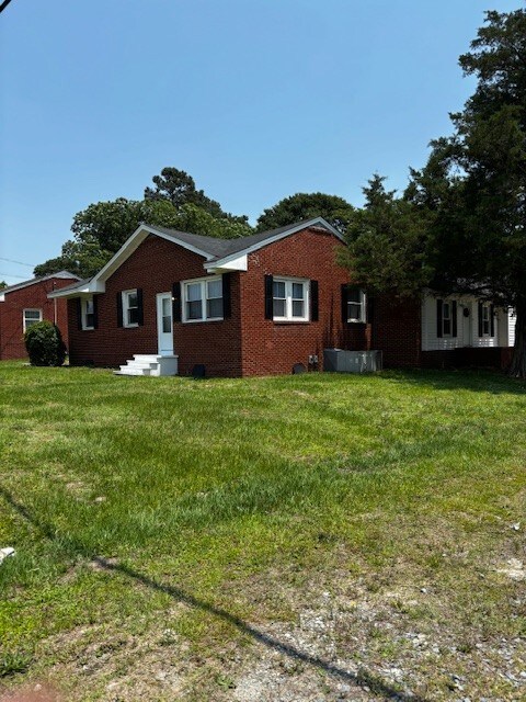 850 Old Hwy 111 in Goldsboro, NC - Building Photo