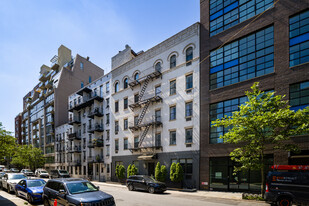 452 W 19th St Apartments