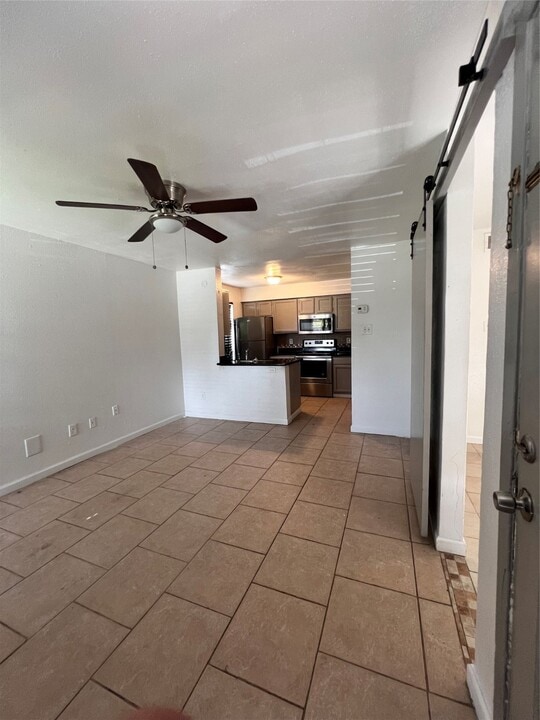 3900 Woodchase Dr in Houston, TX - Building Photo