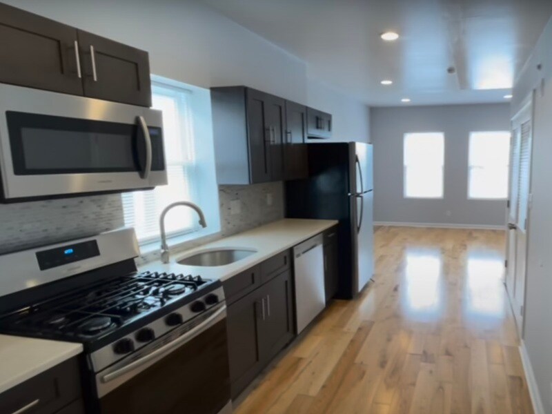 3621 Spring Garden St in Philadelphia, PA - Building Photo