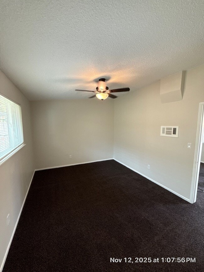 955 W C St in Colton, CA - Building Photo - Building Photo