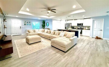 274 Tindal St in Palm Bay, FL - Building Photo - Building Photo