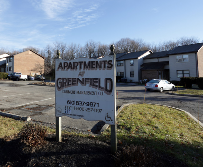 Apartments at Greenfield in Bath, PA - Foto de edificio - Building Photo