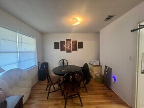 206 N Lipona Rd in Tallahassee, FL - Building Photo - Building Photo