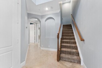 604 NE Francesca Ln in Boca Raton, FL - Building Photo - Building Photo