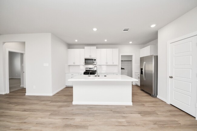 property at 6808 Hart Oak Ct