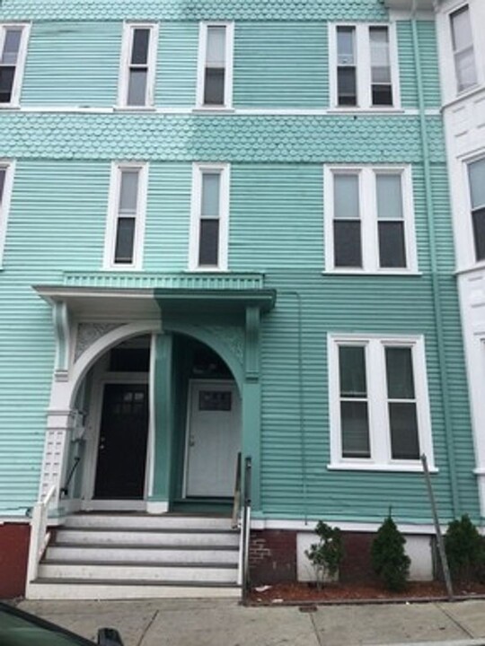 13 Wendover St in Boston, MA - Foto de edificio
