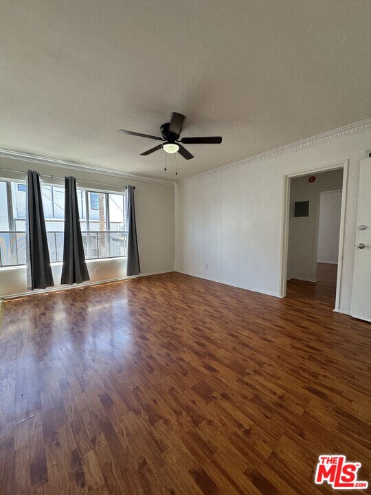 4205 Alexandria Pl in Los Angeles, CA - Building Photo