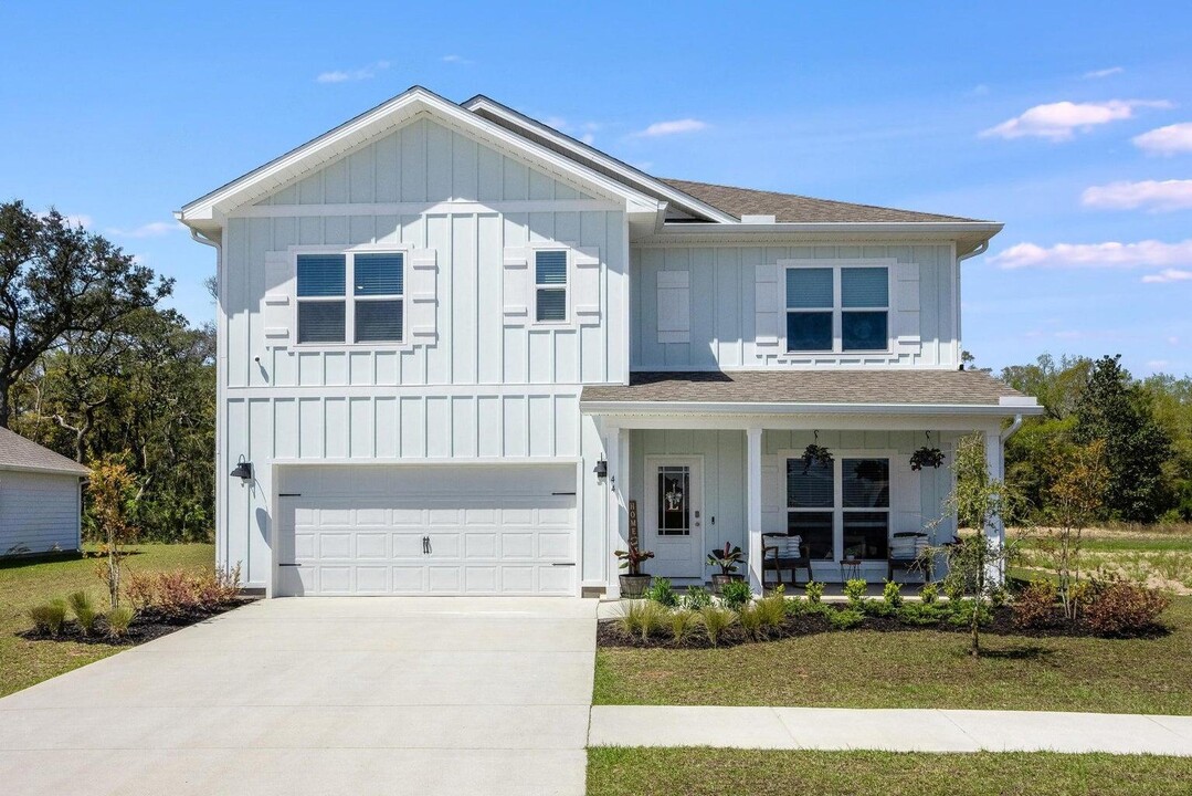 44 Oak Trees Ln E in Freeport, FL - Foto de edificio