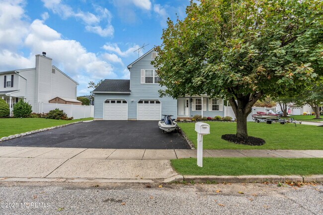 922 Quincy Dr in Brick, NJ - Building Photo - Building Photo