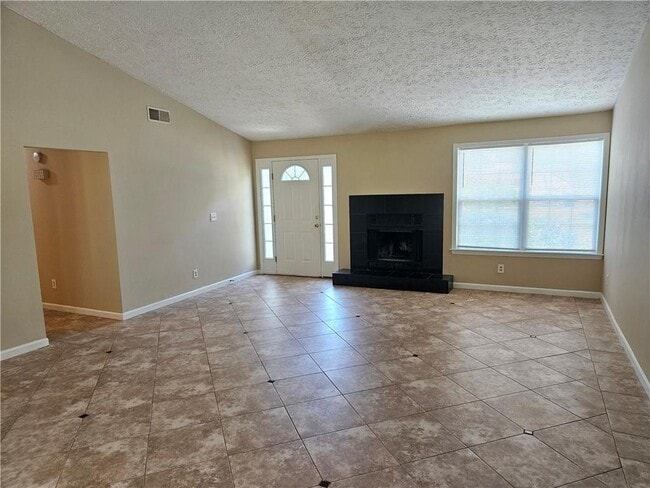 210 Apple Branch Dr in Woodstock, GA - Building Photo - Building Photo