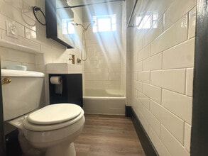 2429-2431 S 34th St in Milwaukee, WI - Building Photo - Building Photo