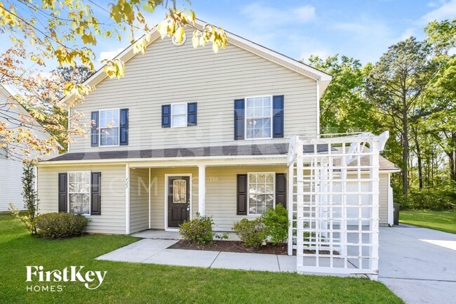 property at 423 Aberdeen Cir