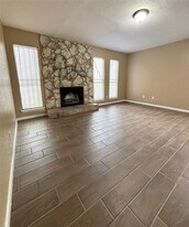 12330 Wild Pine Dr in Houston, TX - Building Photo