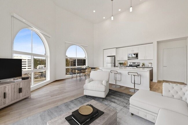 Lincoln Landing in Hayward, CA - Foto de edificio - Building Photo