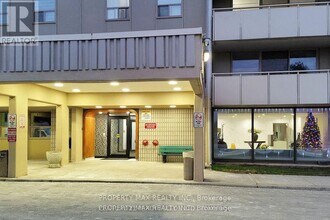 1338 York Mills Rd in Toronto, ON - Building Photo - Building Photo