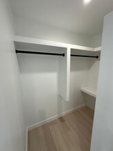 10627 Hatteras St in Los Angeles, CA - Building Photo - Building Photo