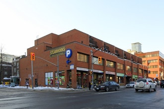 524-540 Church St in Toronto, ON - Building Photo - Building Photo