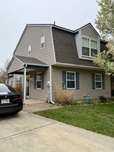26 Fostertown Ln in Harrison Township, NJ - Foto de edificio - Building Photo