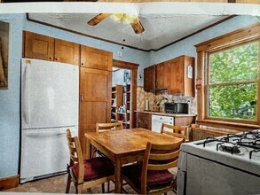511 Beech St, Unit #1 in Boston, MA - Building Photo - Building Photo