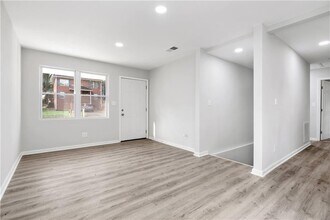 1357 Plaza Ave in Atlanta, GA - Building Photo - Building Photo