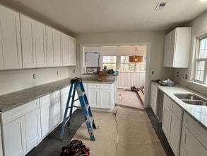 1168 Lockland Ave in Winston-Salem, NC - Foto de edificio - Building Photo