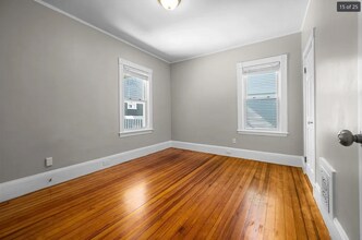 381 Adams St in Boston, MA - Building Photo - Building Photo