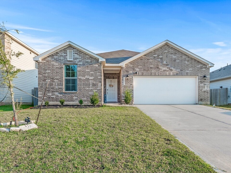 10811 Violet Bloom Dr in Tomball, TX - Building Photo