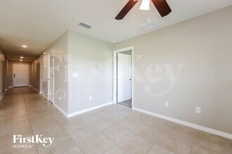 1118 NE 39th Terrace in Cape Coral, FL - Building Photo - Building Photo