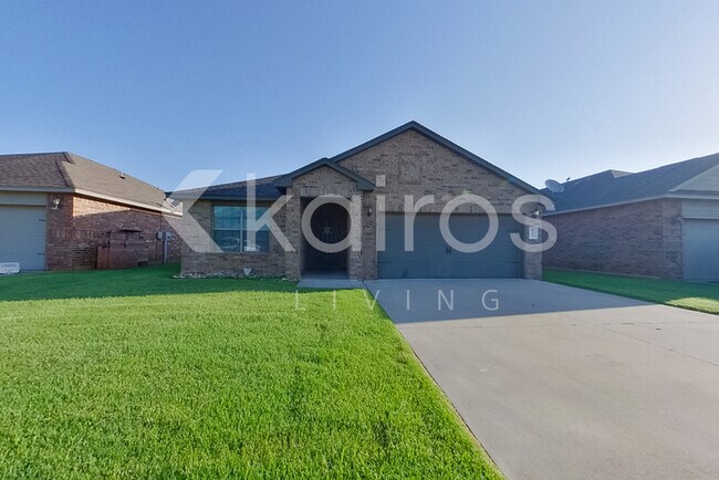 property at 913 NW 5th St
