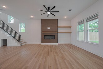 2532 Wall St in Houston, TX - Building Photo - Building Photo