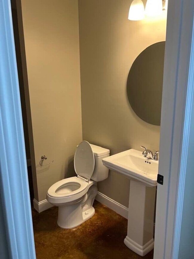 313 Broad St in Statesboro, GA - Building Photo - Building Photo